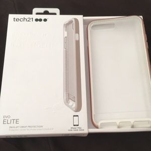 brand new tech21 case